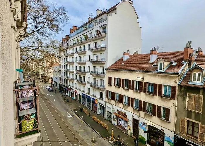 Excellent T2 - 5min Gare&hypercentre Apartment *